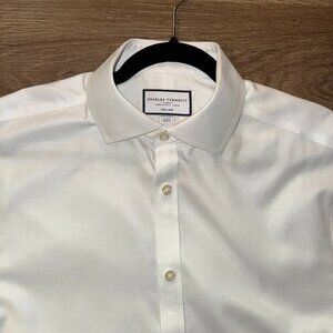 16" Charles Tyrwhitt White Spread Collar Non-Iron Twill Shirt ESF
